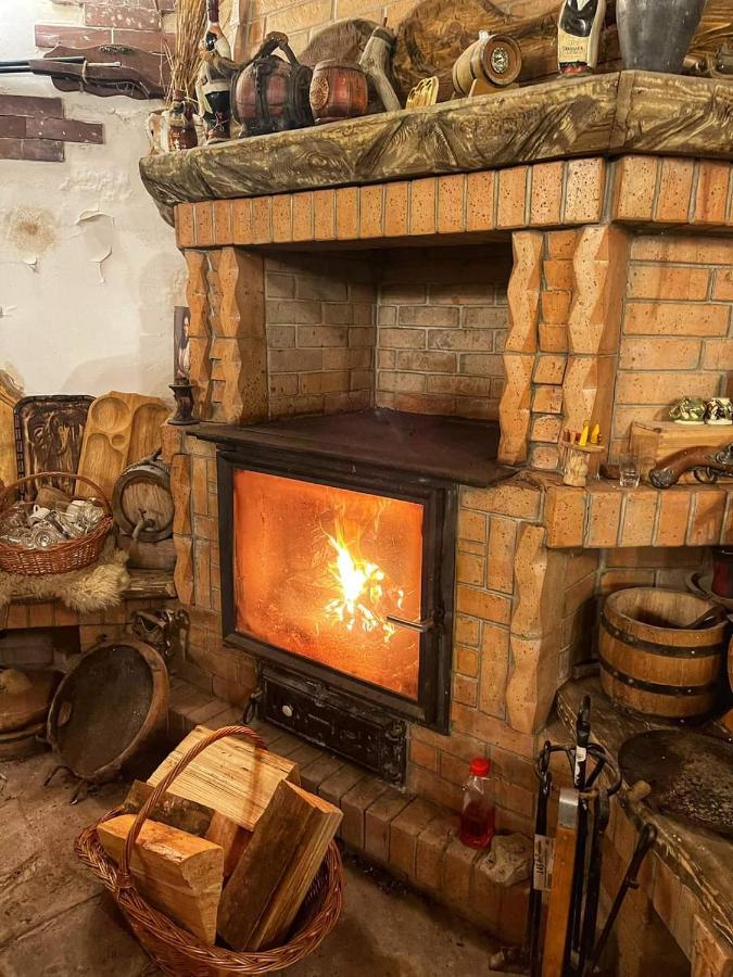 Casa Baciu Ξενοδοχείο Fundu Moldovei Εξωτερικό φωτογραφία