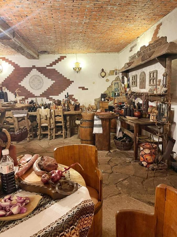 Casa Baciu Ξενοδοχείο Fundu Moldovei Εξωτερικό φωτογραφία