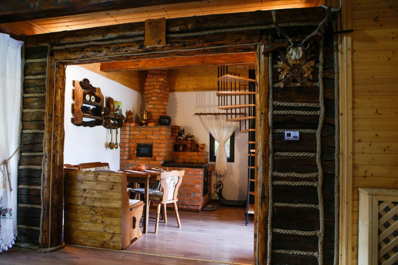Casa Baciu Ξενοδοχείο Fundu Moldovei Εξωτερικό φωτογραφία