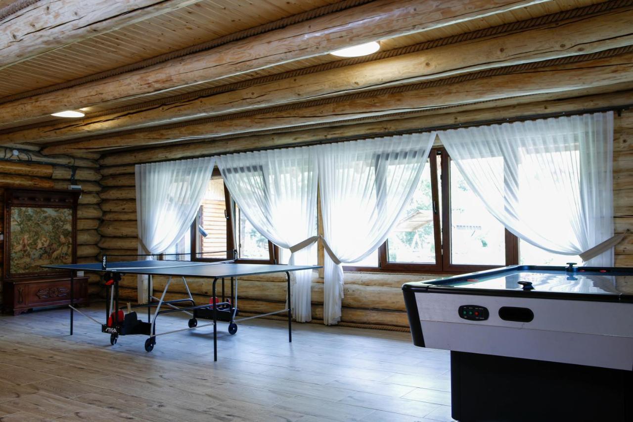 Casa Baciu Ξενοδοχείο Fundu Moldovei Εξωτερικό φωτογραφία